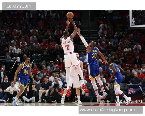 小迈克尔波特上半场表现低迷三分球失准仅得8分3板4助
